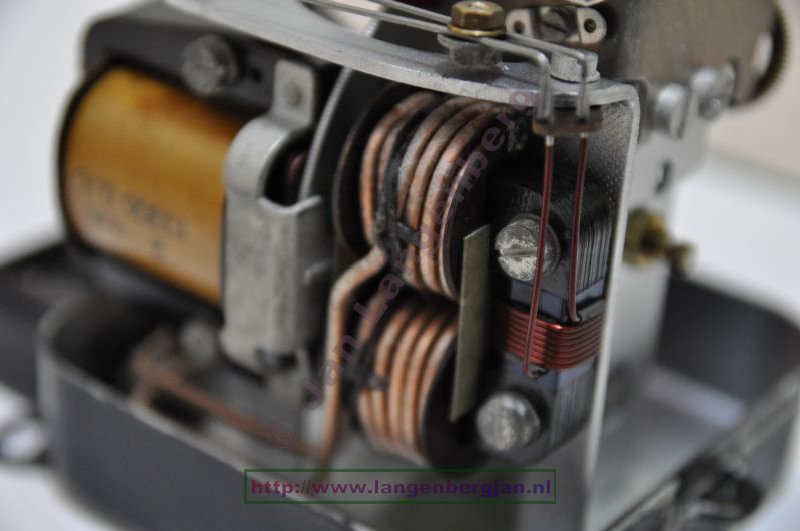 an old Siemens W9 kWh meter / Drehstrohmzahler